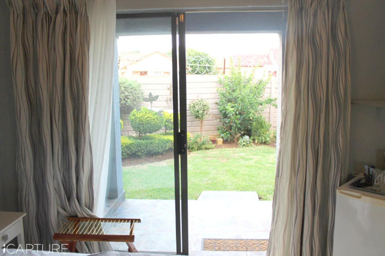 Vicky B Bed And Breakfast Mogwase Zewnętrze zdjęcie